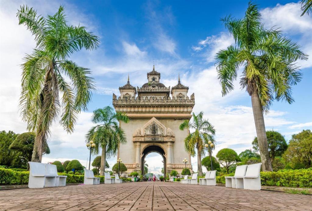 Sky City Hotel Vientiane Exterior foto